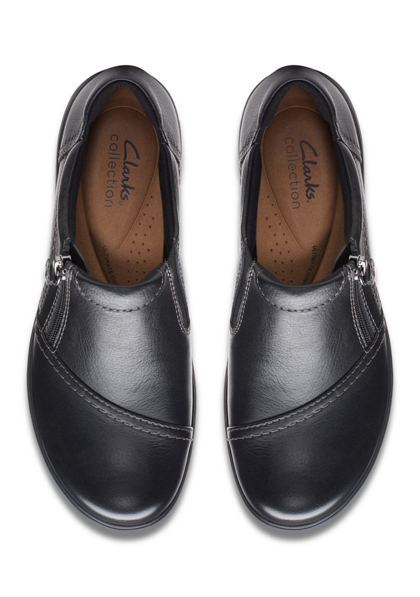 Carleigh Ray Flats