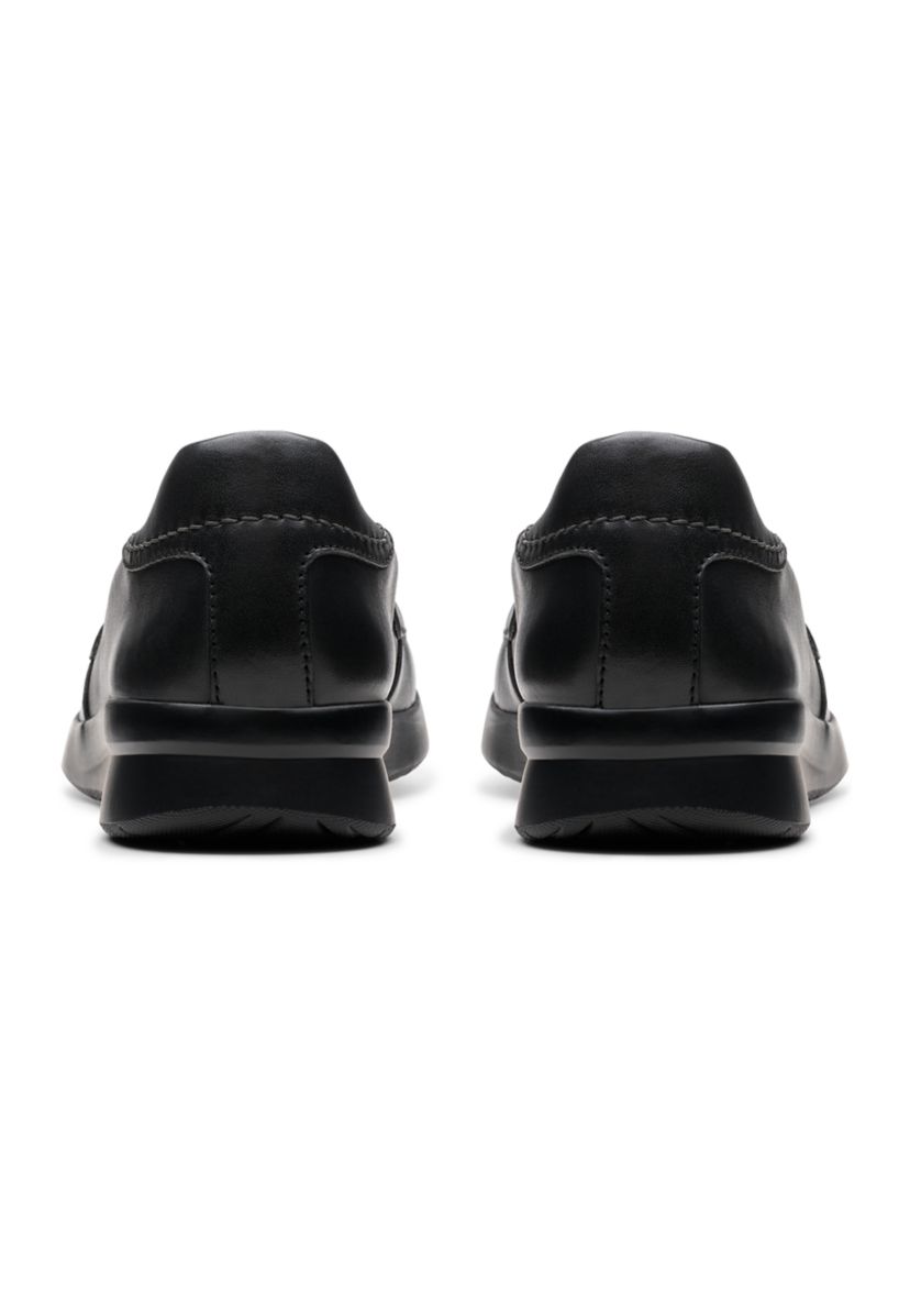 Ellowyn Penny Loafers