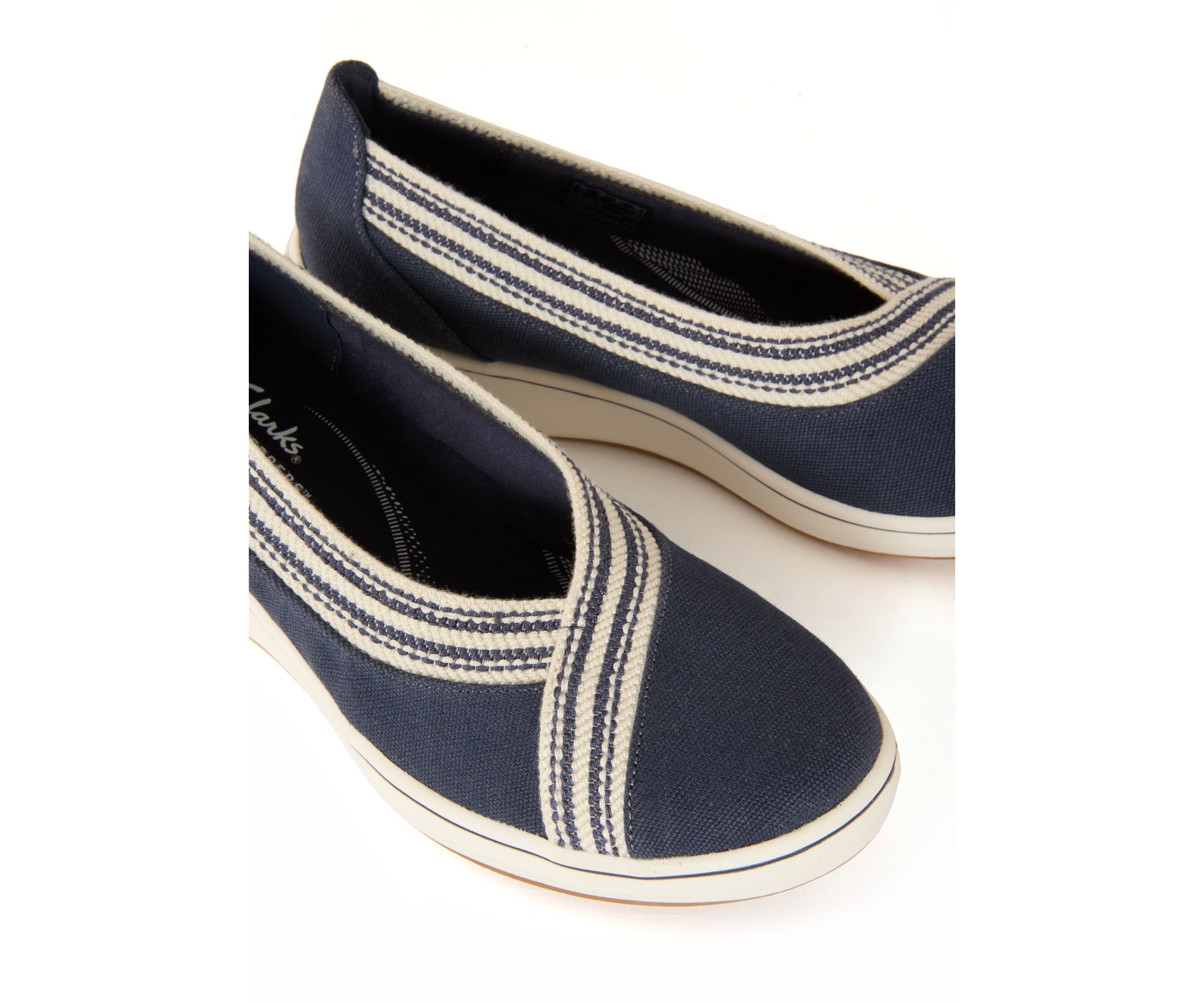 Breeze Sky Air Sneakers