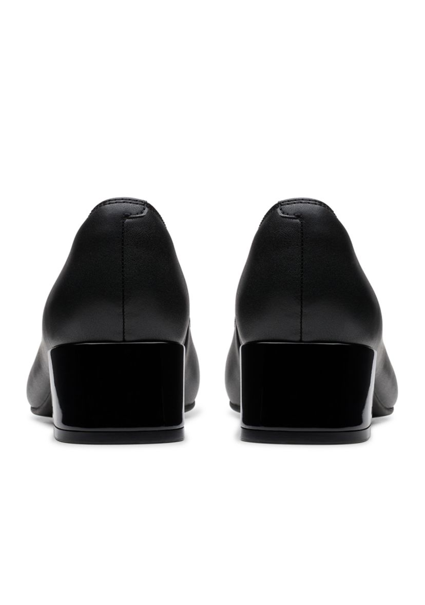 Iridessa May Pumps