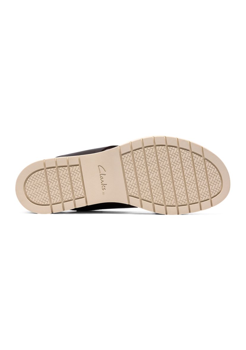 Clarks Diaz Cross Band Sandals | Belk