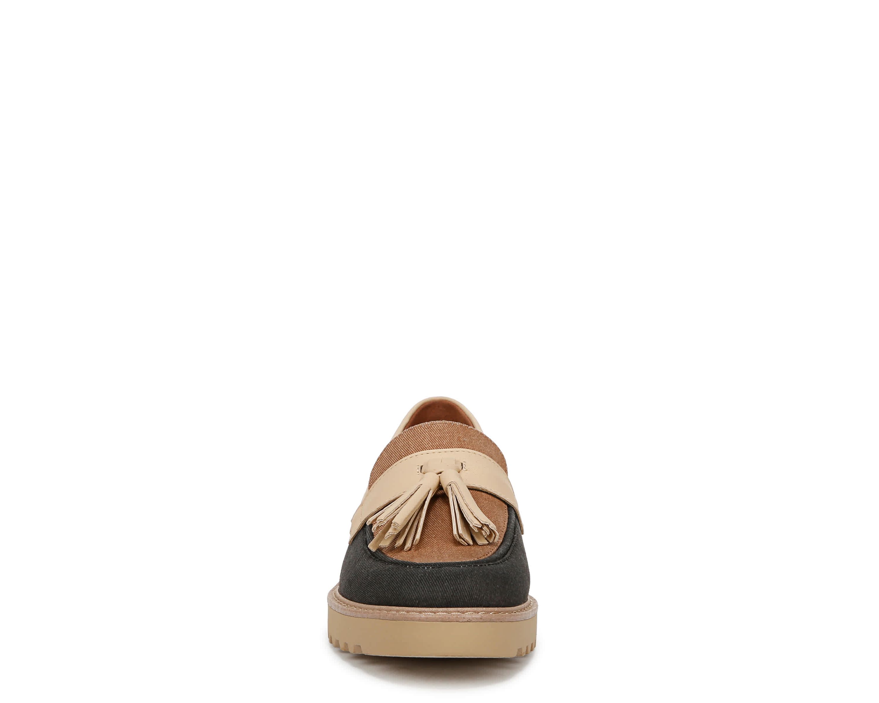 Womens Carolynn Tassel Loafer