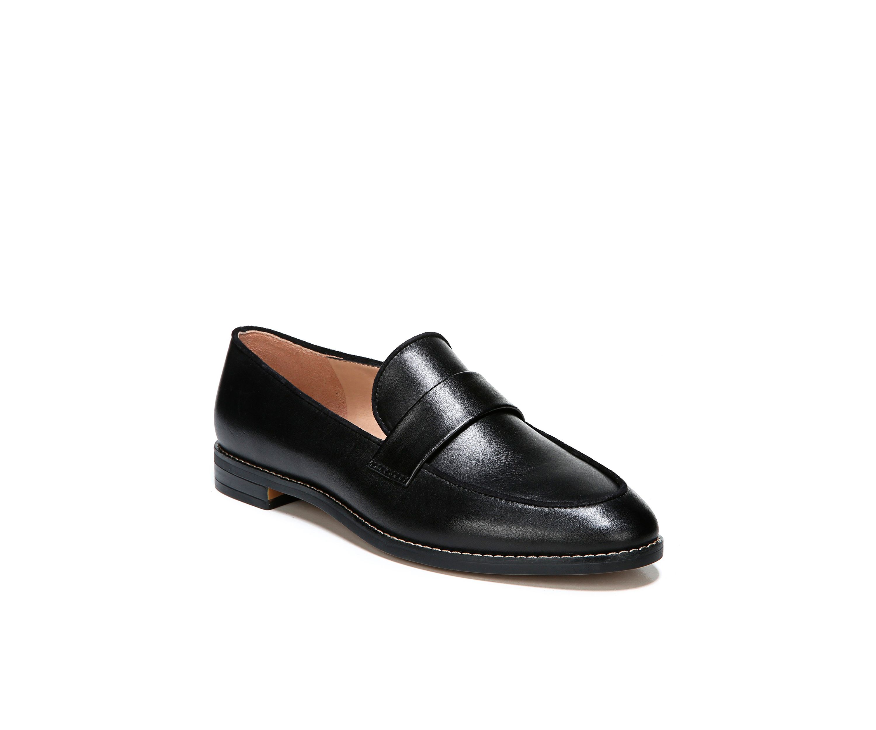 Hudley Almond Toe Loafer