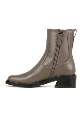 Gracelyn Chelsea Boots