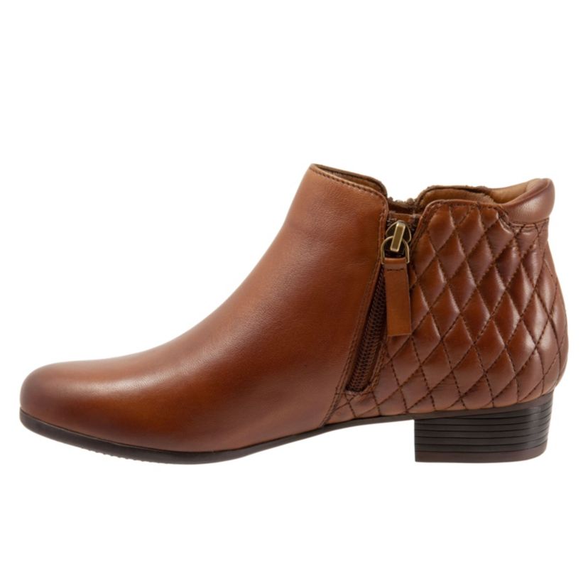 Major Boots
