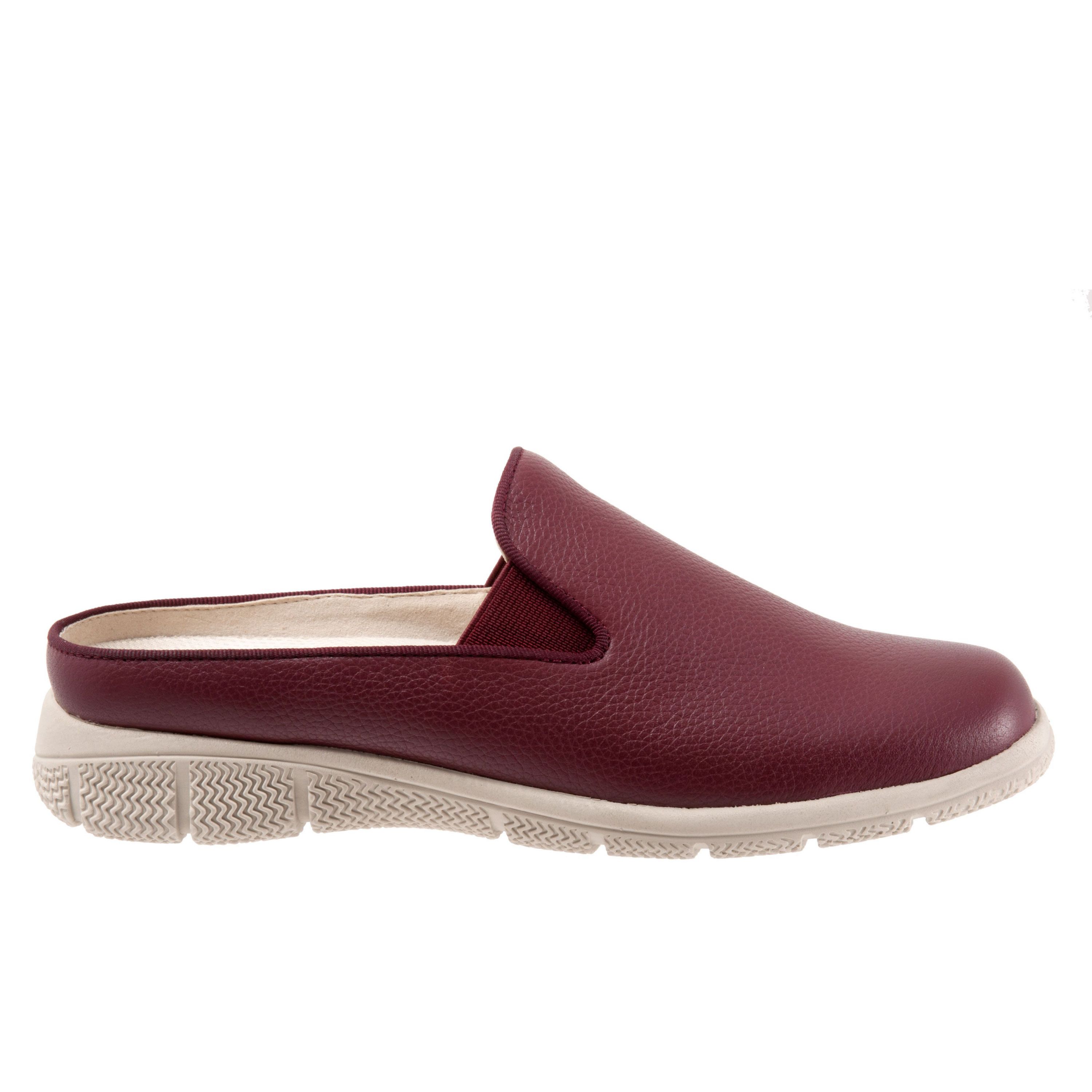 Uma Loafers