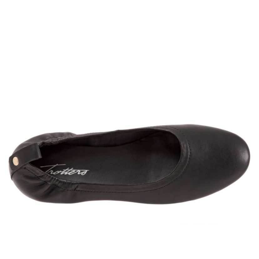 Gia Flats