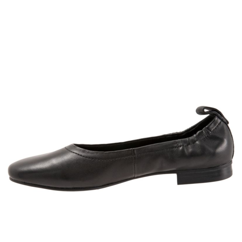 Gia Flats