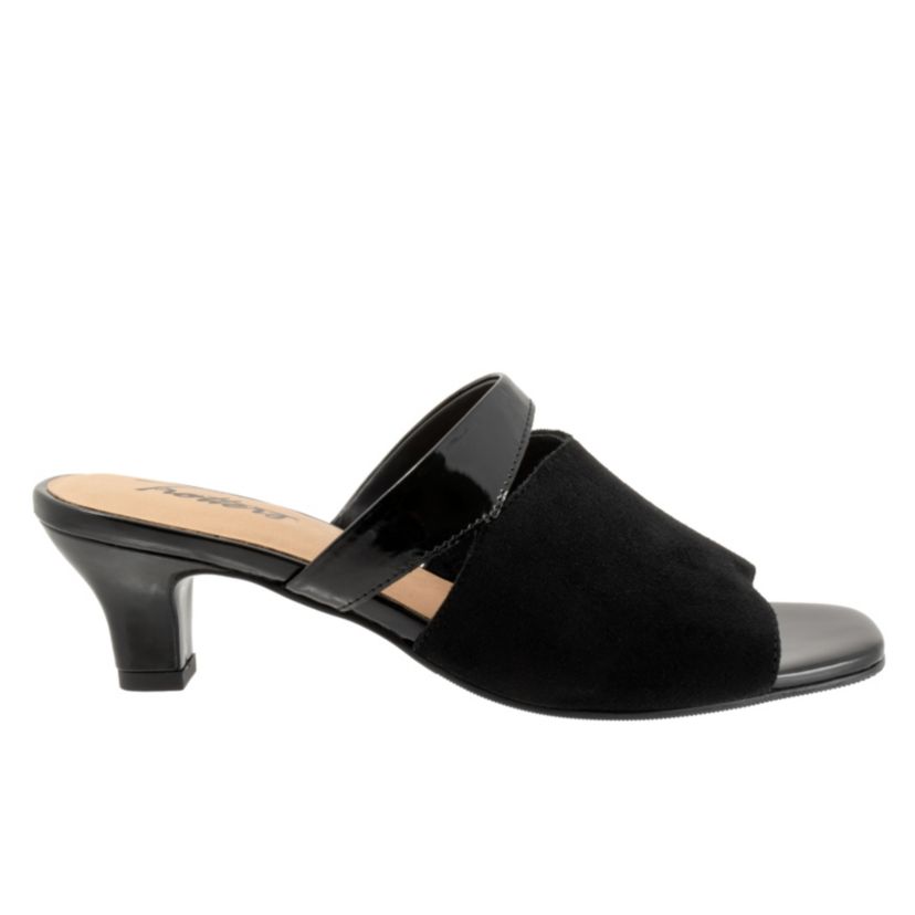 Ninette Sandal