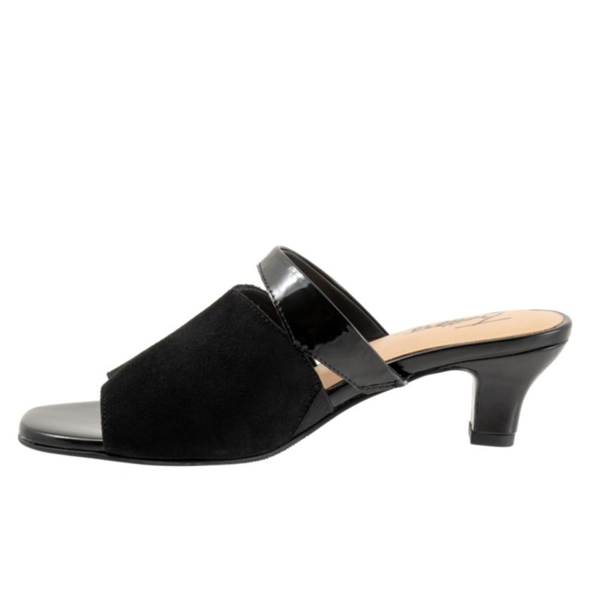 Ninette Sandal