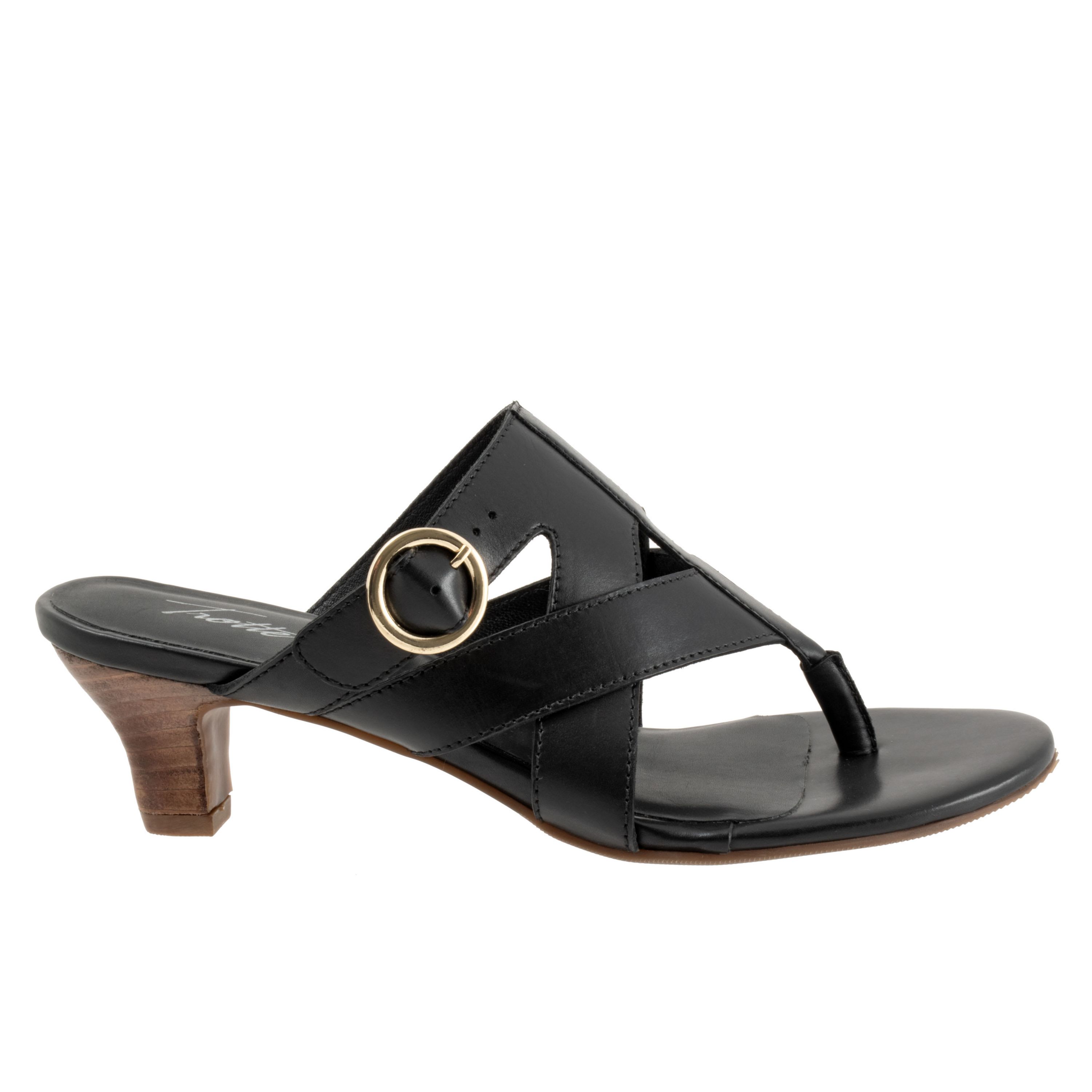 Nikki Sandal