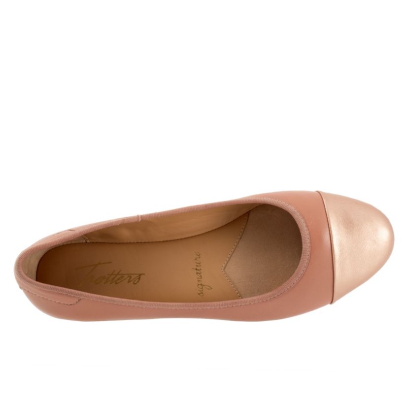 Clara Flat