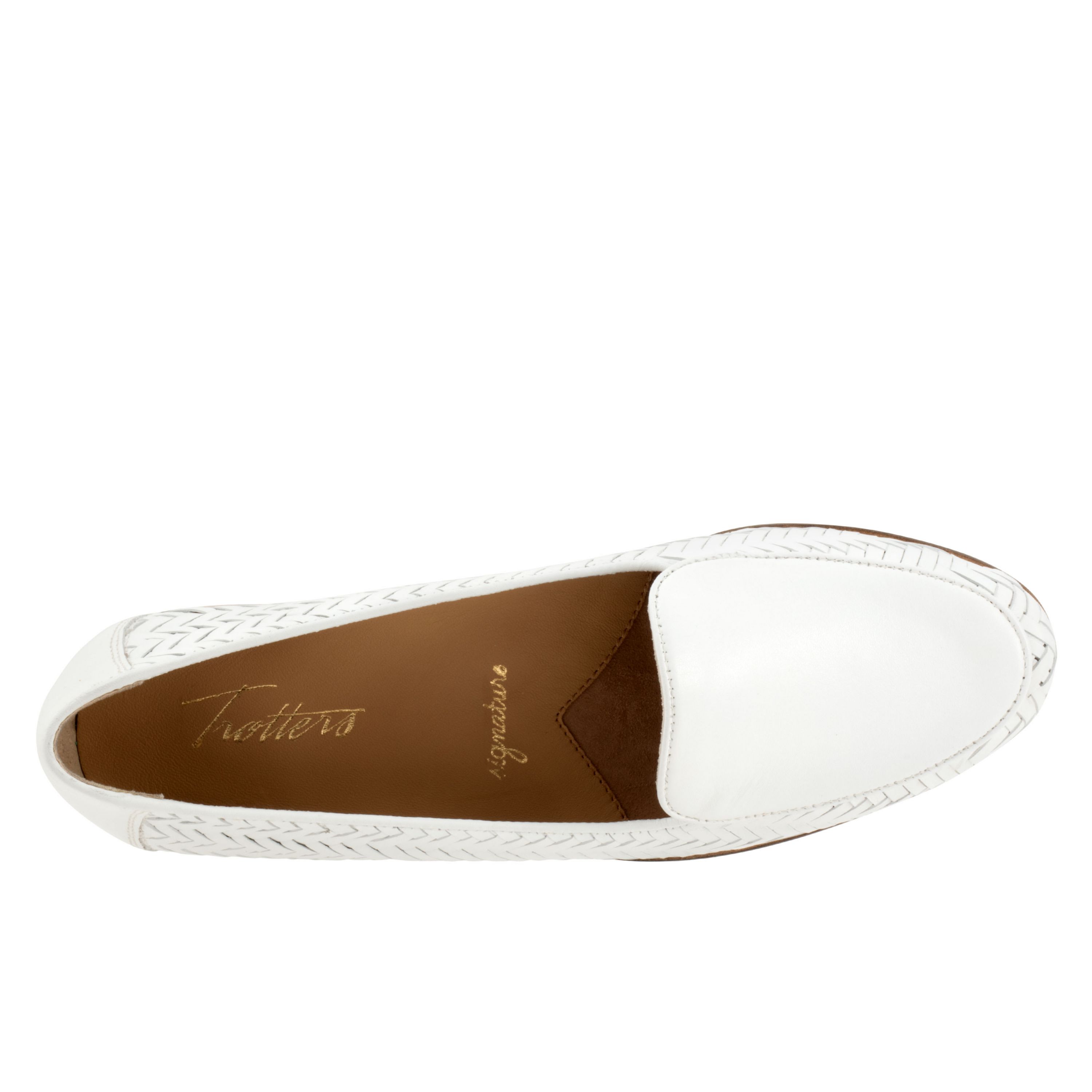 Lyric Flat