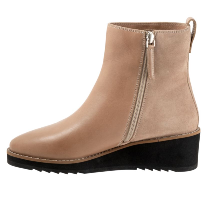 Wynona Boot