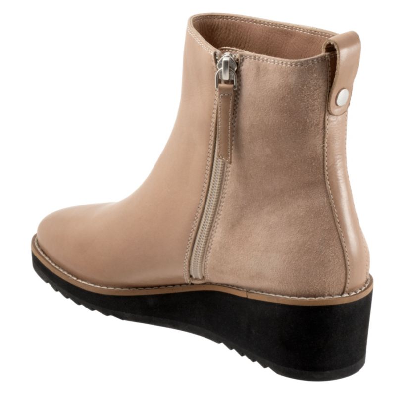 Wynona Boot
