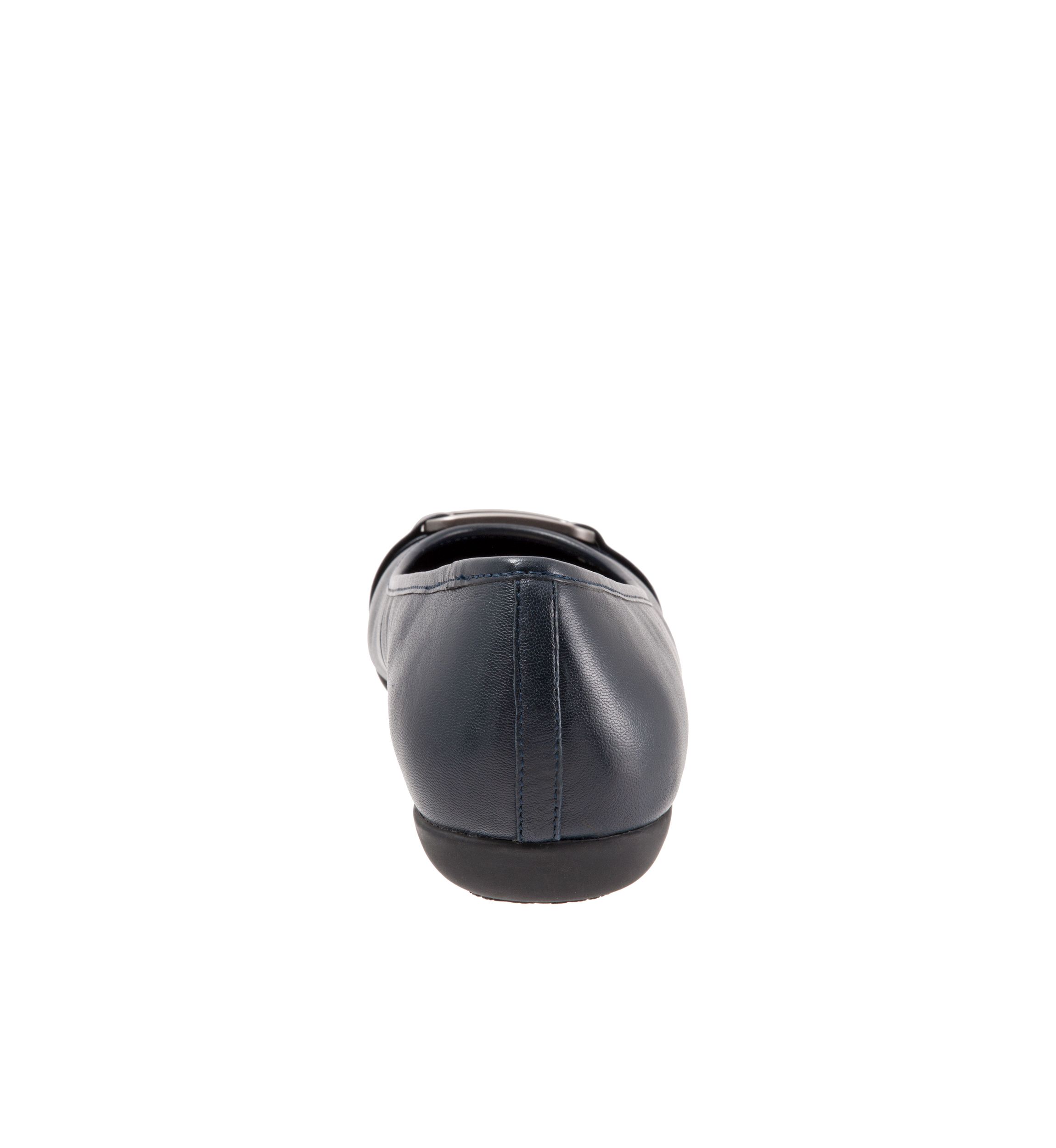Sizzle Signature Flat