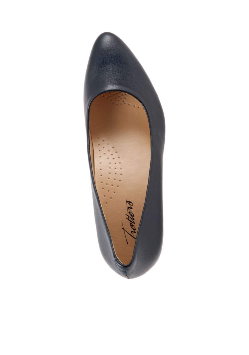 Kiera Pump