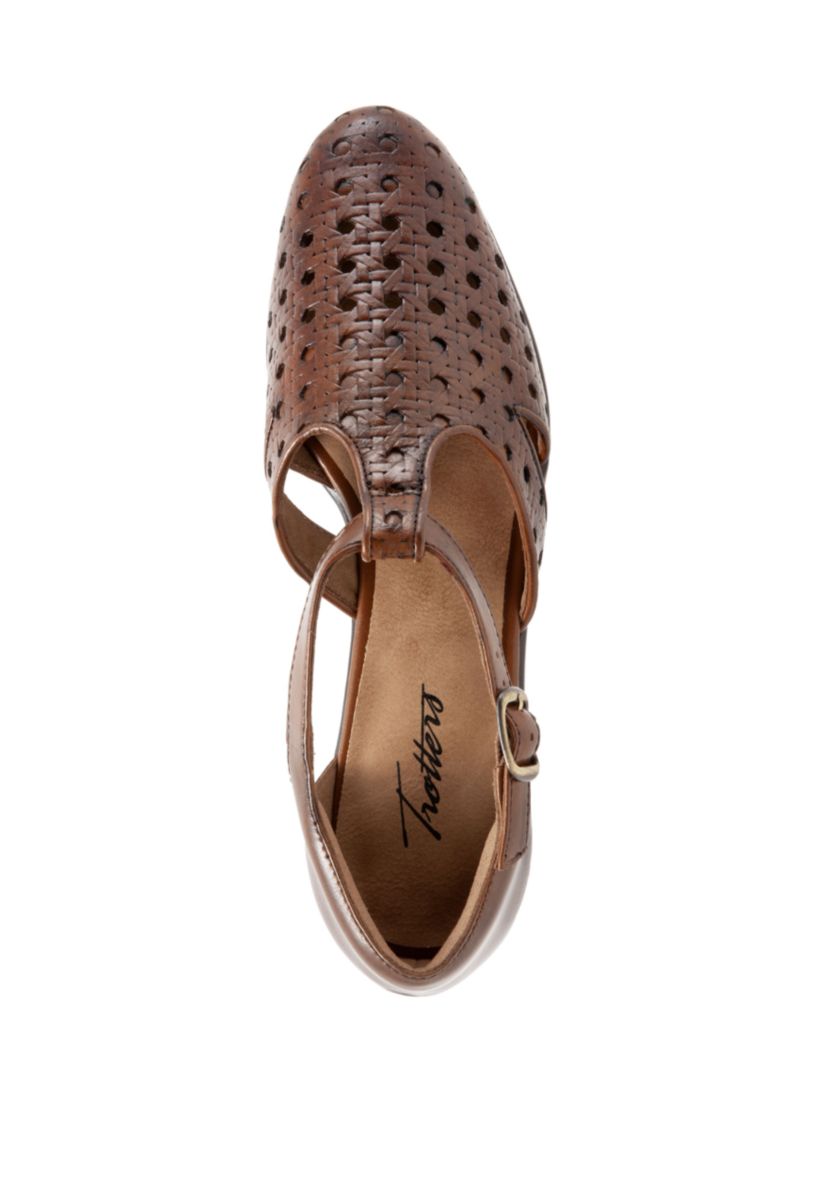 Leatha Weaved Cut Out Flats