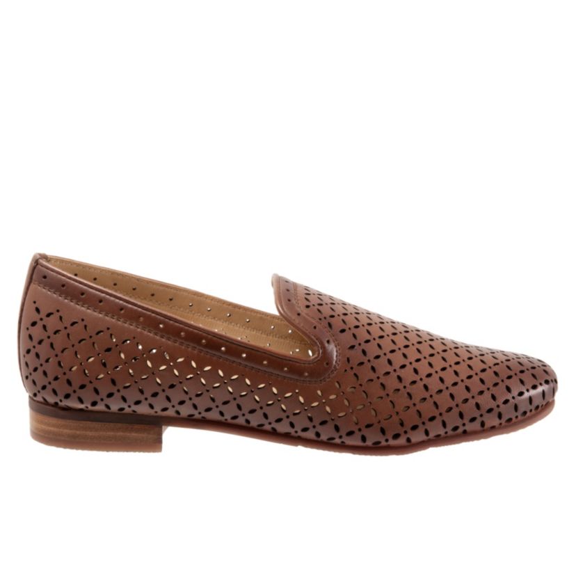 Trotters Gillian Flat
