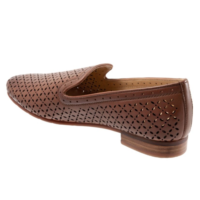 Trotters Gillian Flat