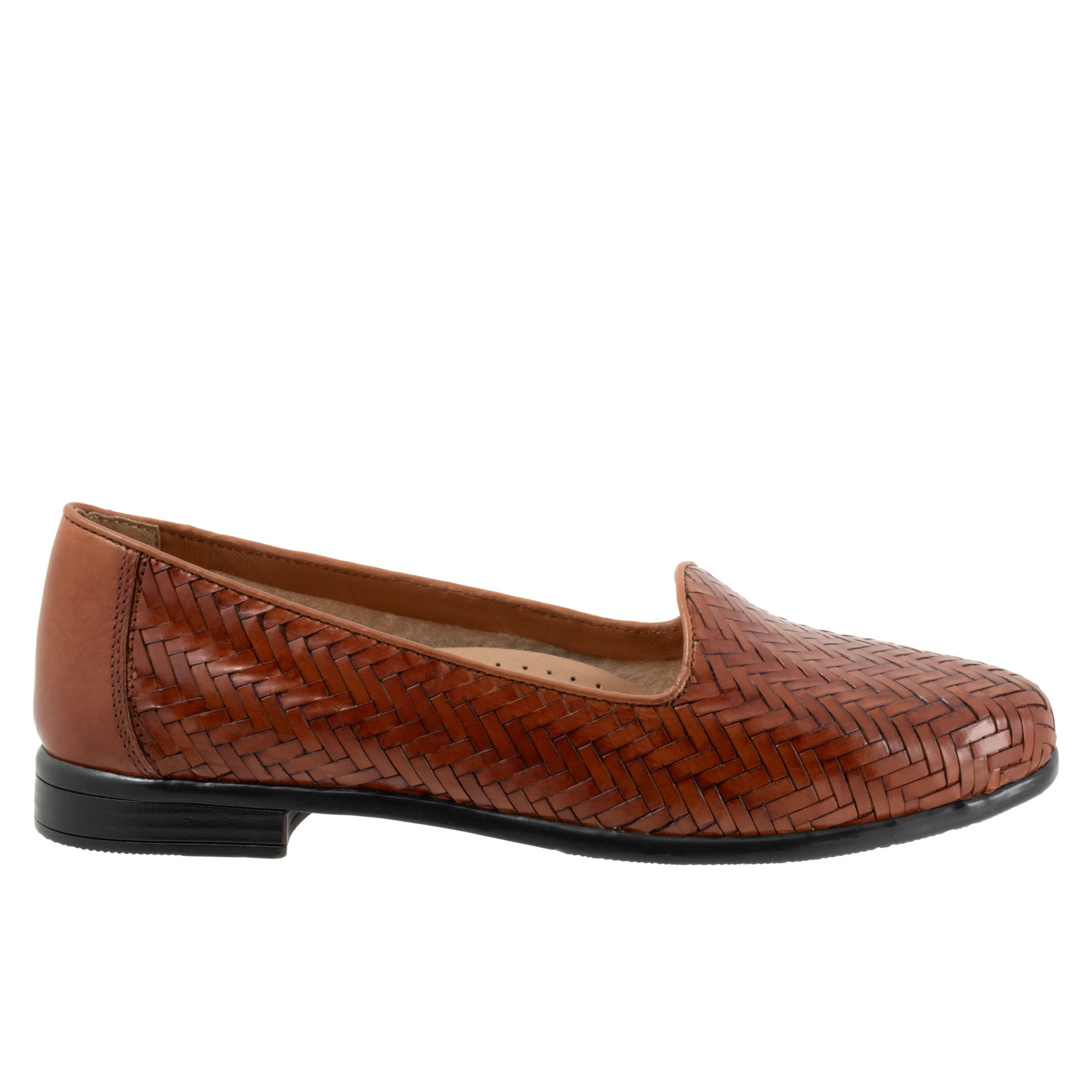 Liz III Flat