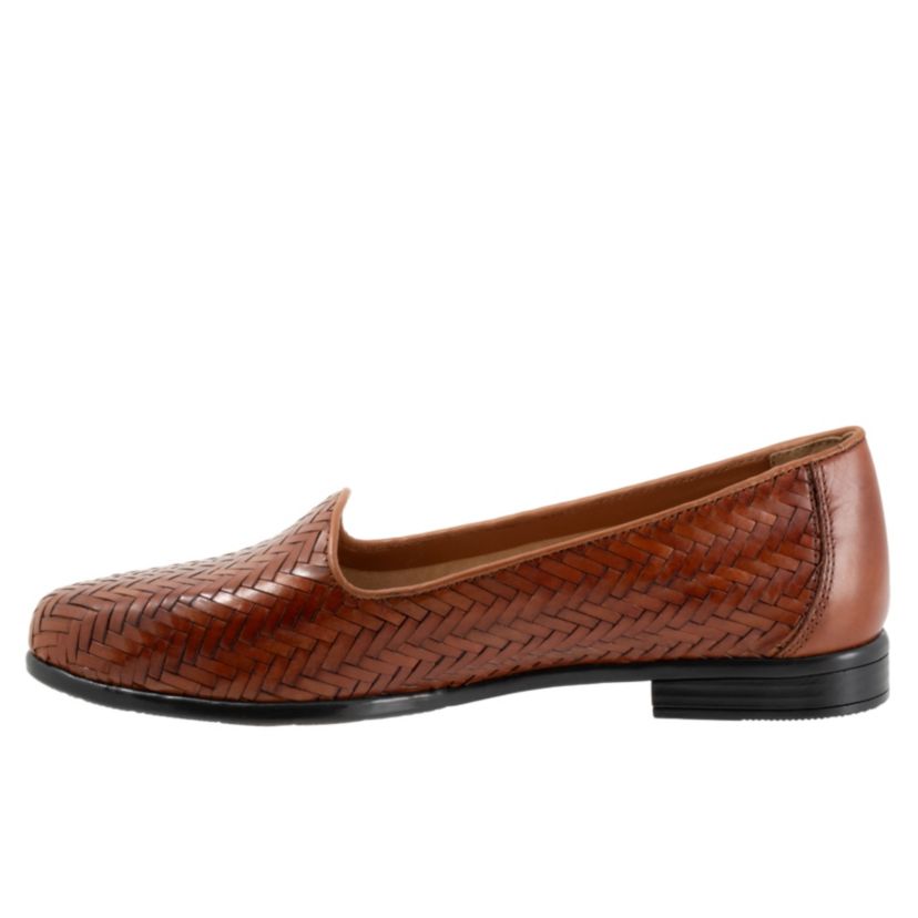 Liz III Flat