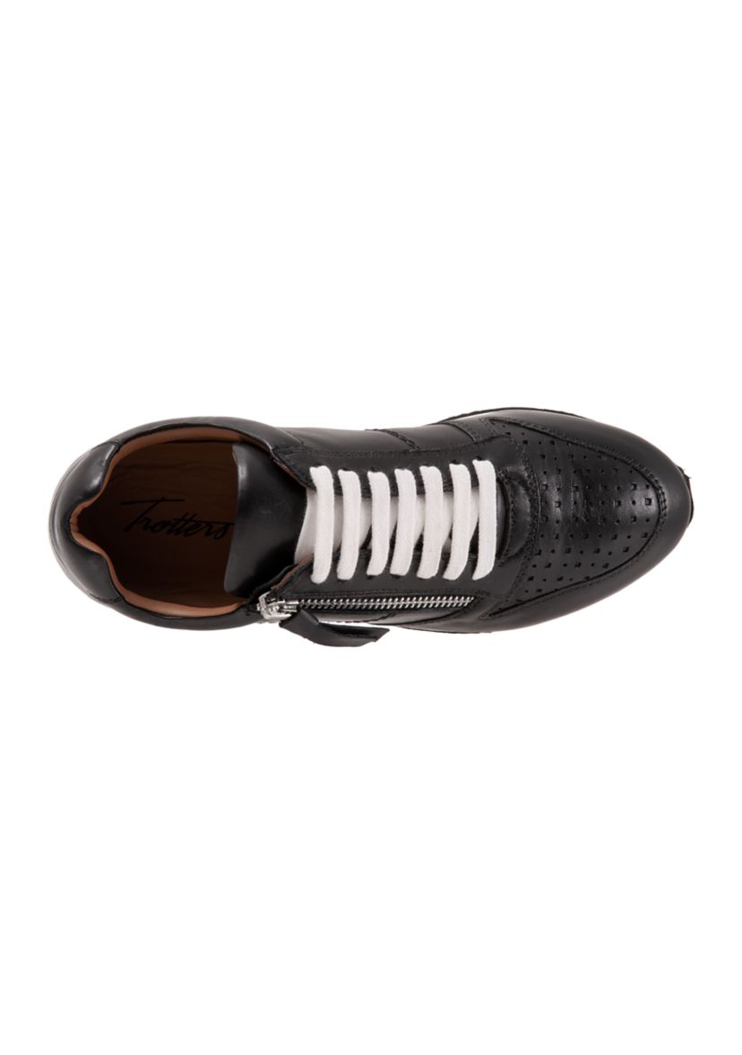 Infinity Sneaker