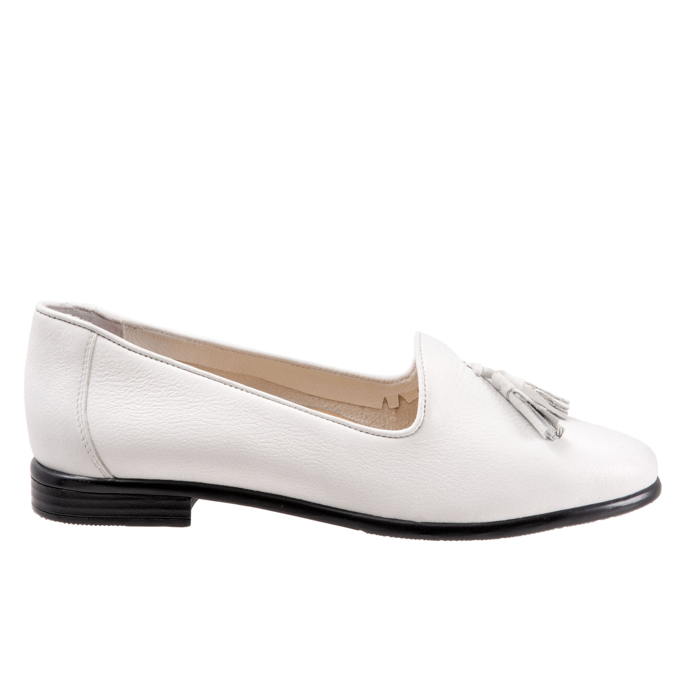 Trotters Liz Tassel Flat