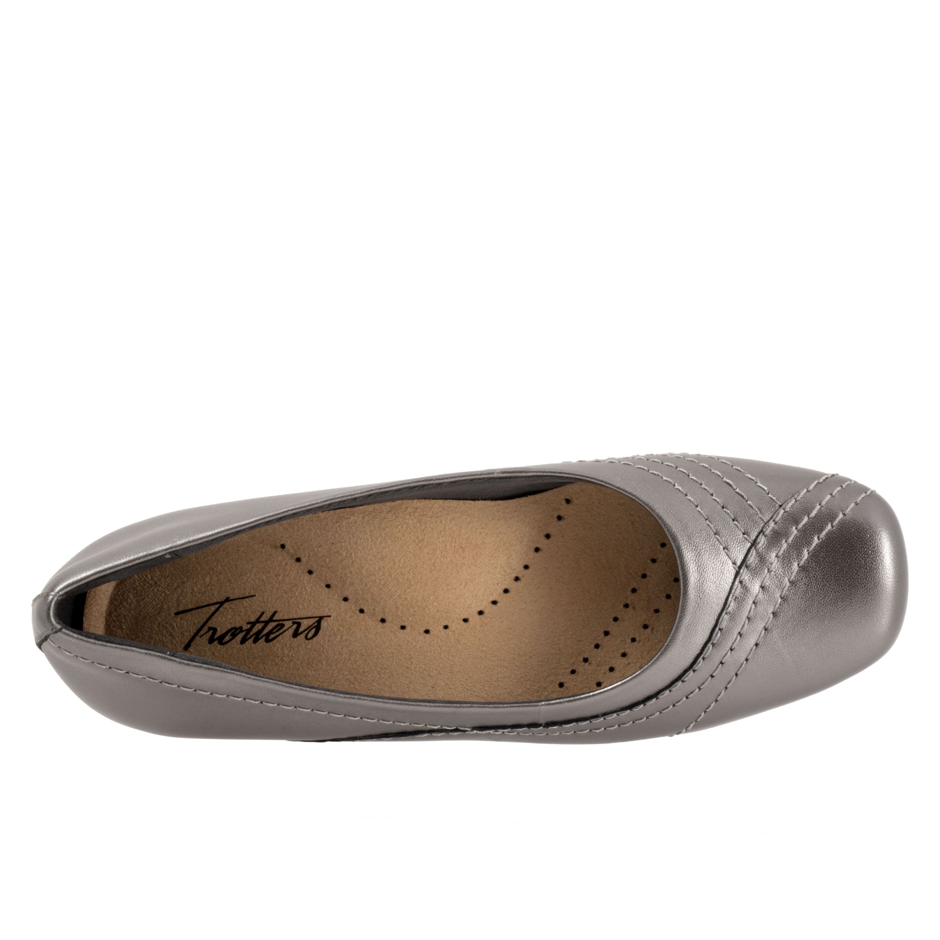 Sasha Flat
