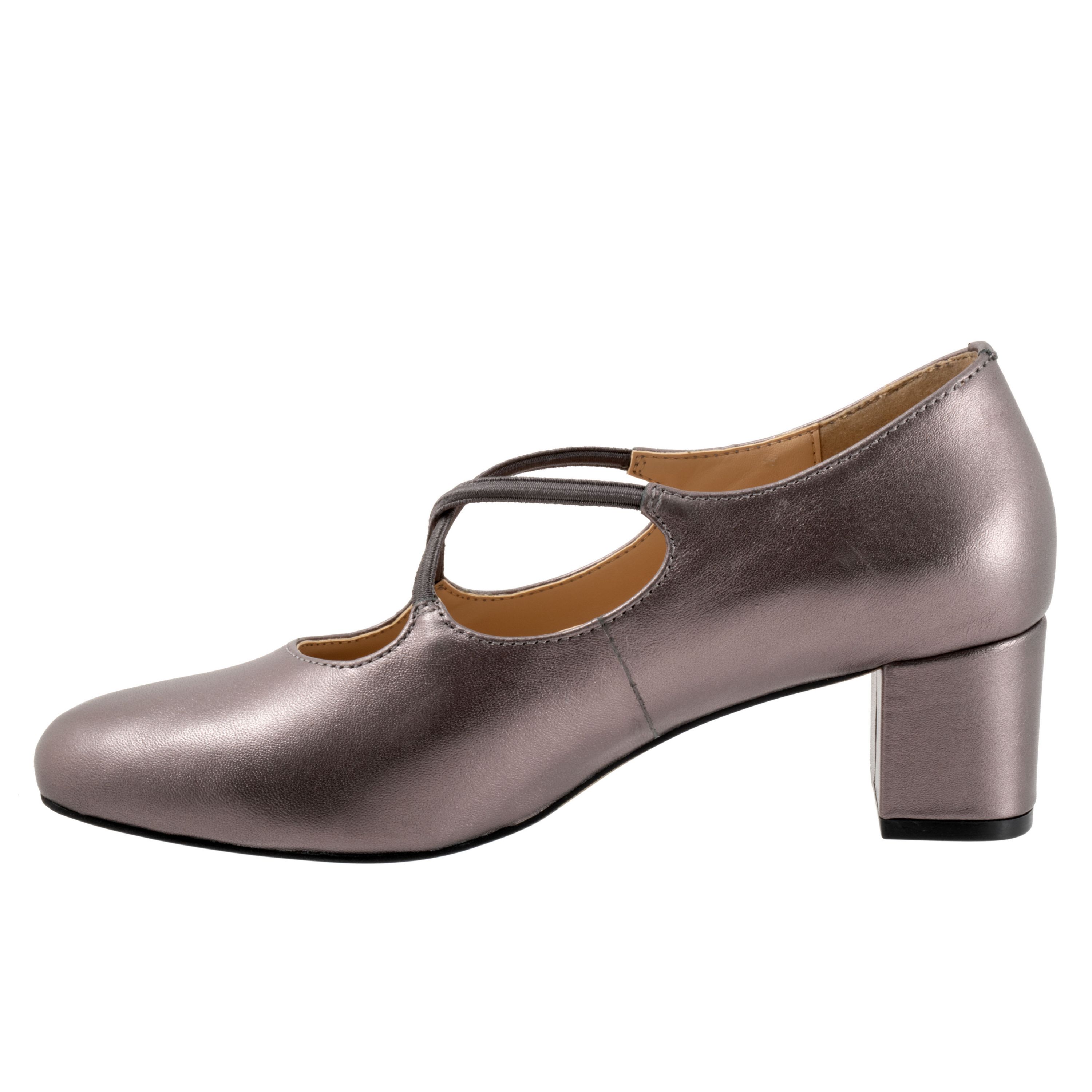 Demi Flats