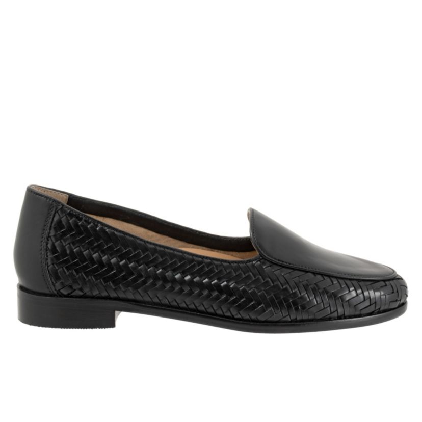 Lyric Flat
