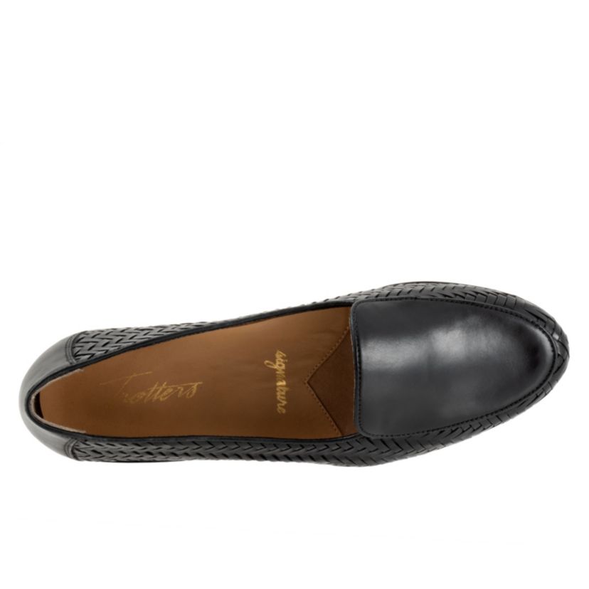 Lyric Flat
