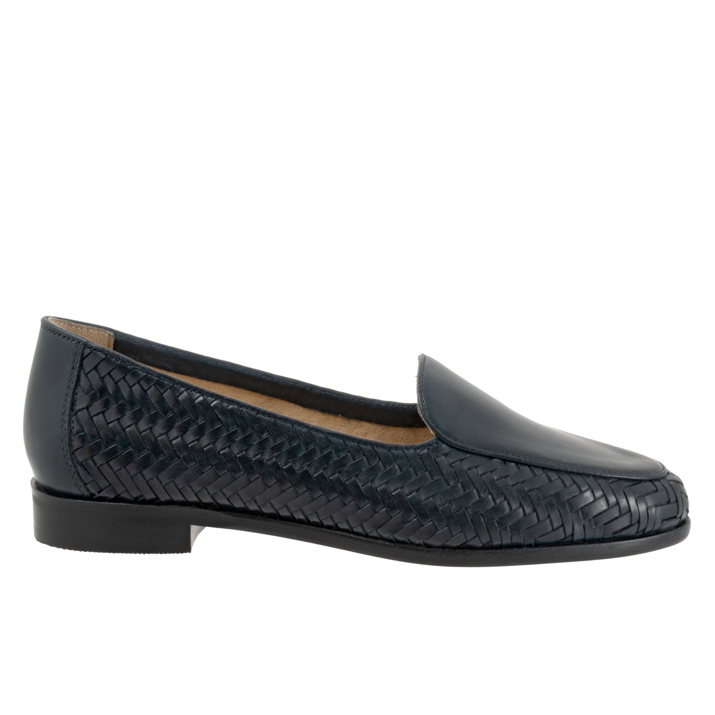 Lyric Flat