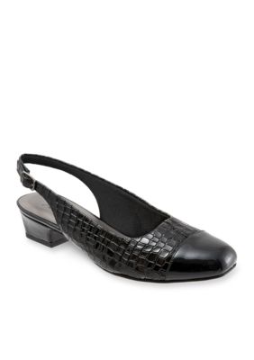 Trotters Dea Slingback Pump | belk