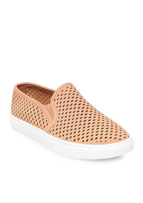 Steve Madden Elouise Perforated Sneaker