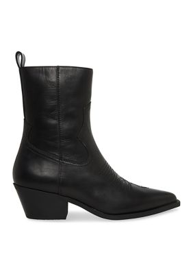 Belks black boots sale