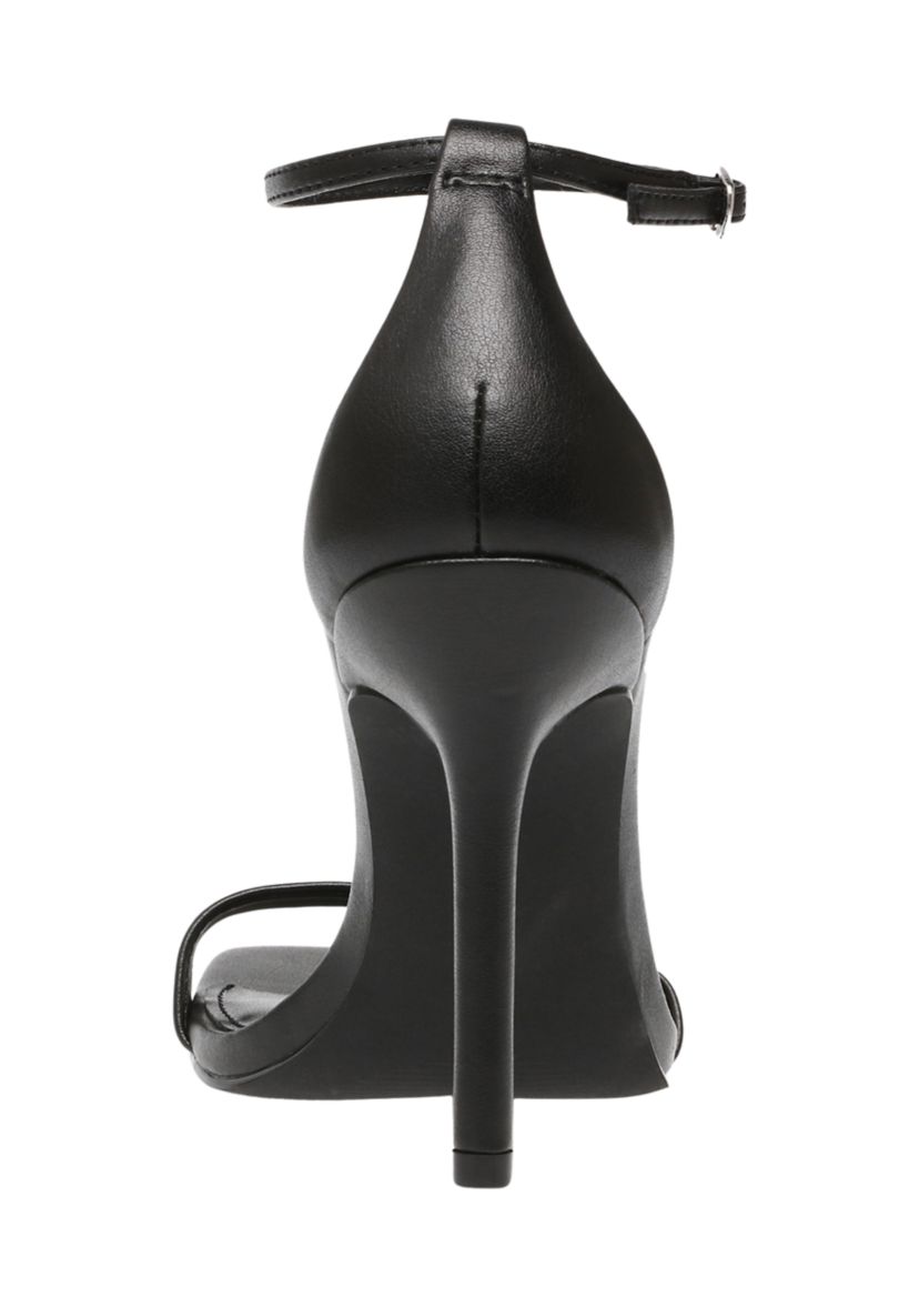 Spree Sandals