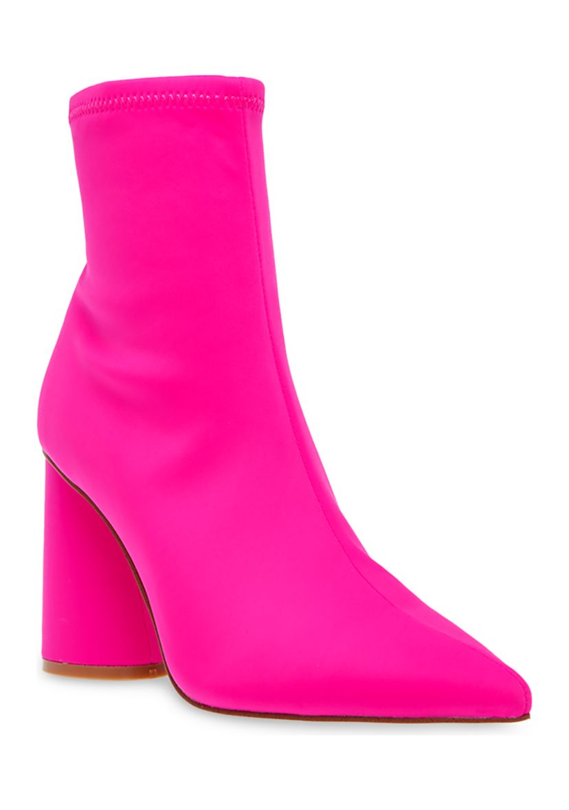 Vallor Boots