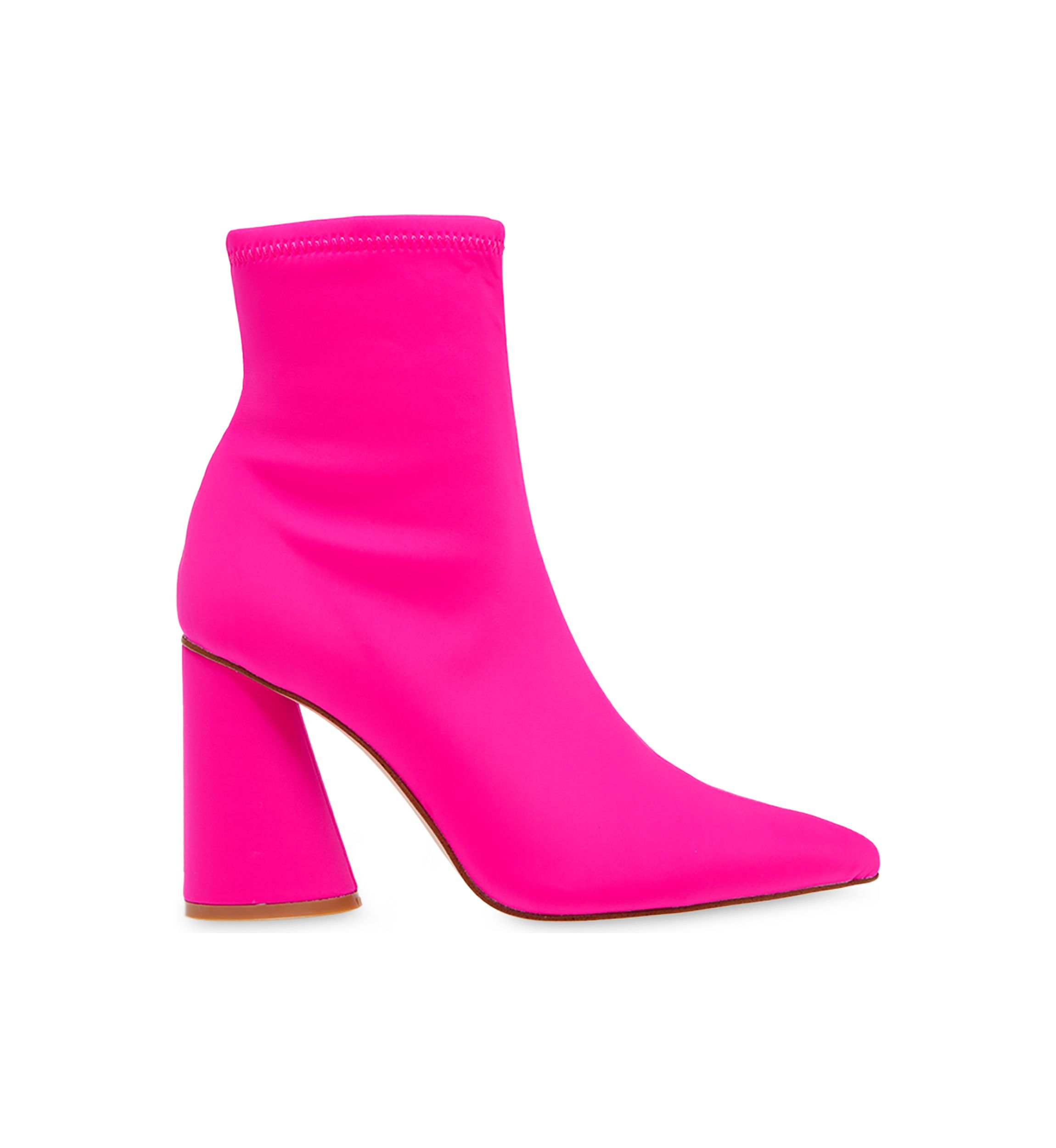 Vallor Boots