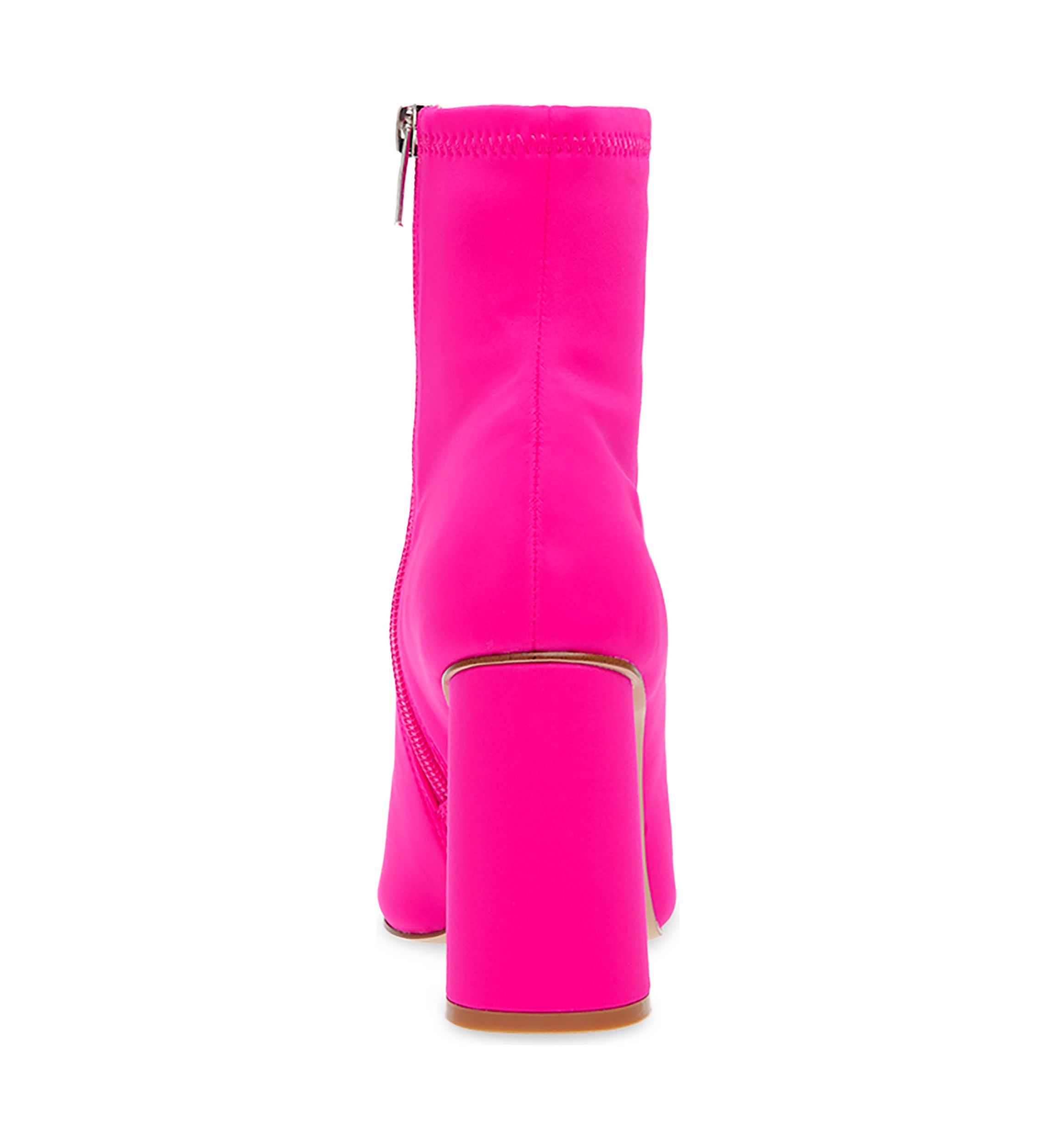 Vallor Boots