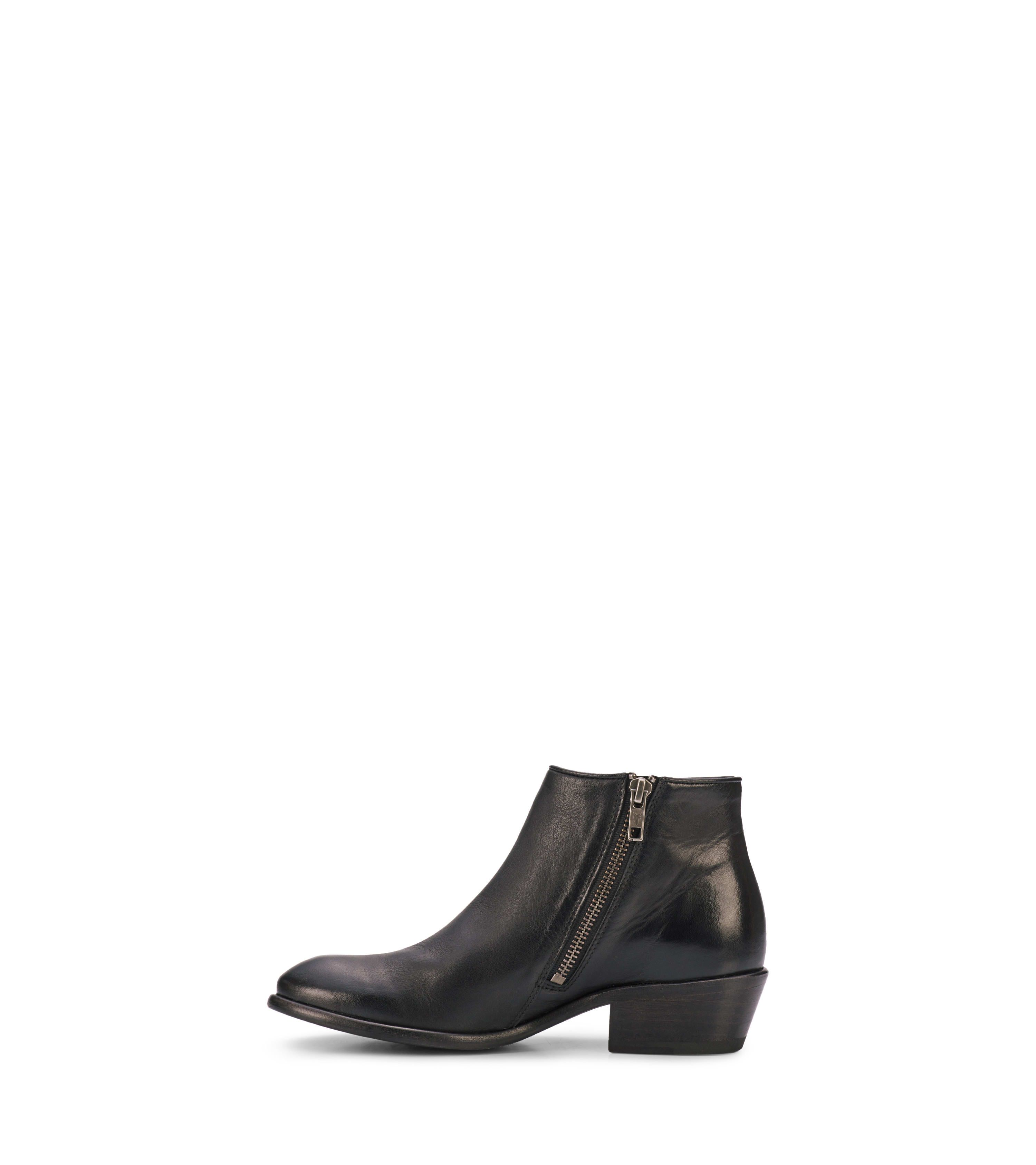 Carson Piping Bootie