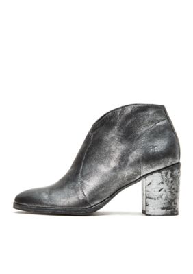 frye nora zip bootie