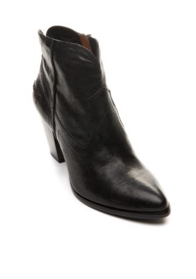 frye essa seam bootie