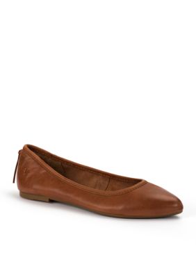 Frye hot sale regina flat