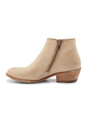 Frye carson outlet bootie