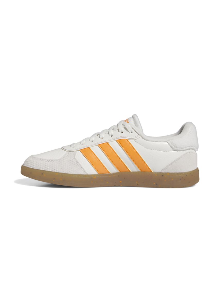 Womens Breaknet Sleek Sneakers