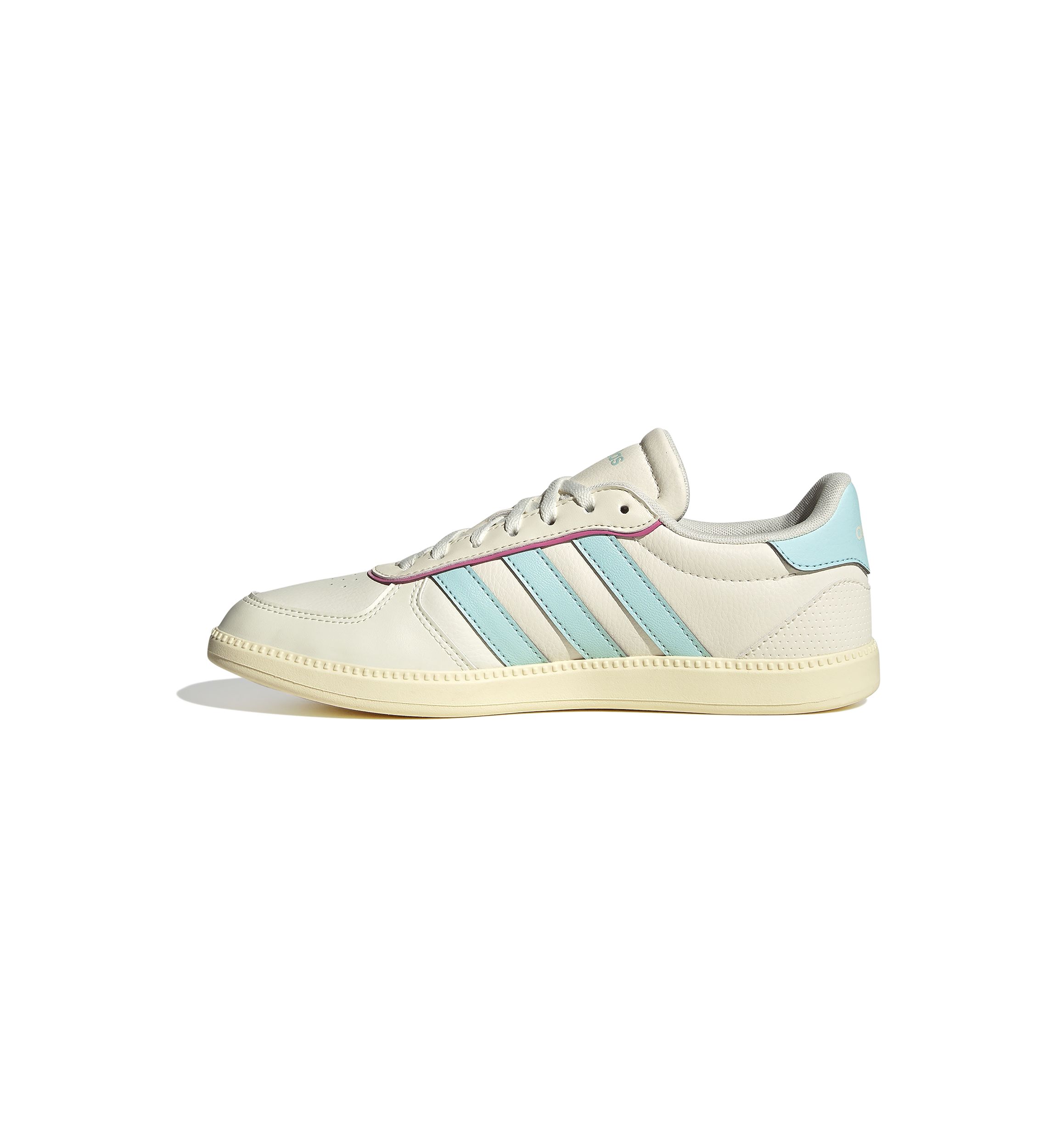 Womens Breaknet Sleek Sneakers