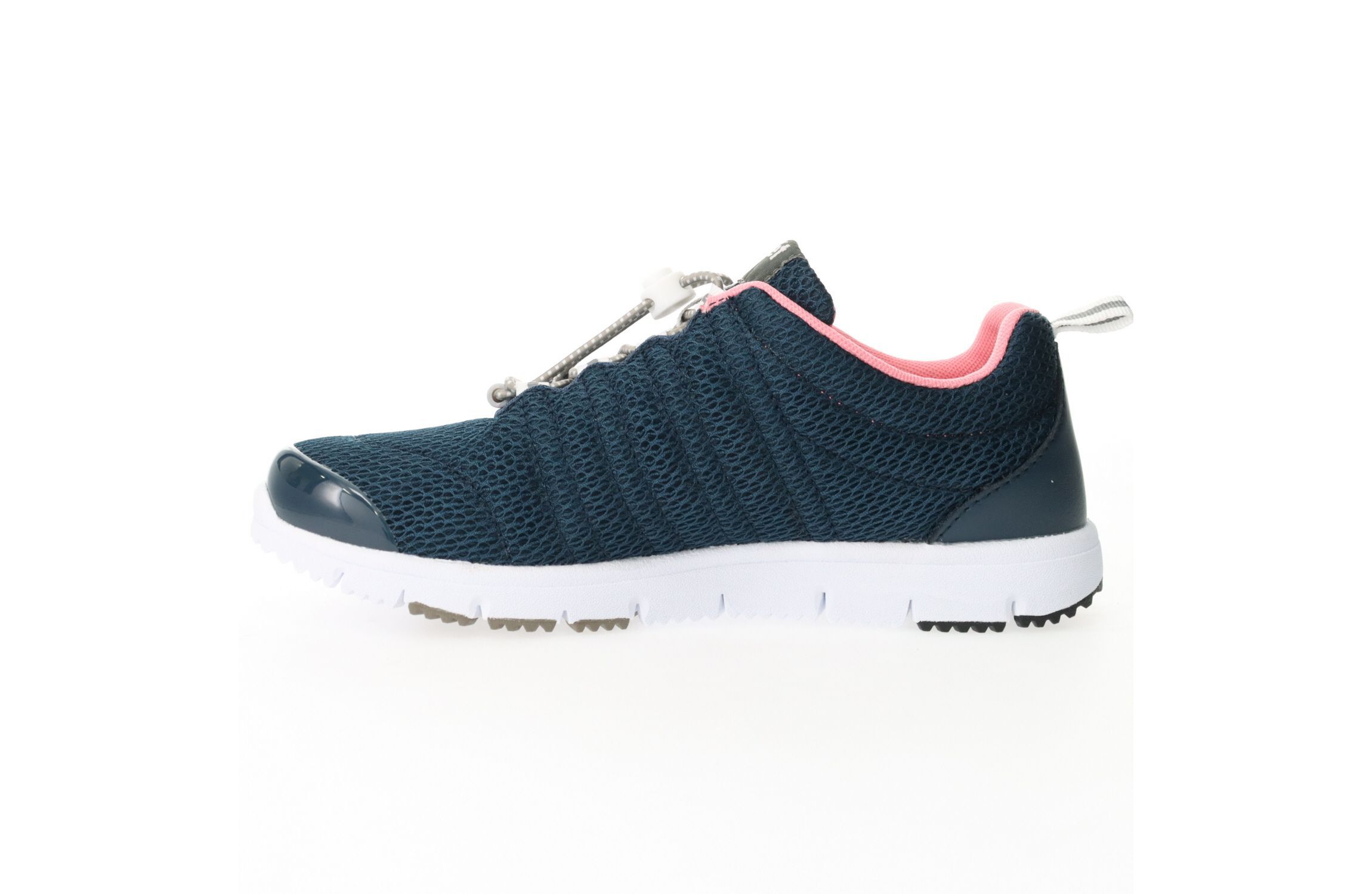 TravelWalker II Sneakers