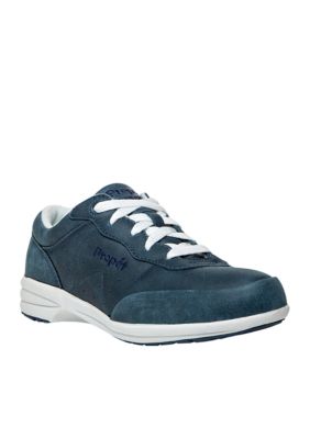 belk slip resistant shoes