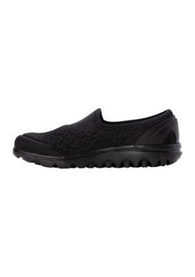 TravelActiv Slip-On Sneaker